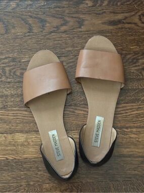 Steve Madden Two-Tone Tan Slide Sandals - size 8.5 Women’s